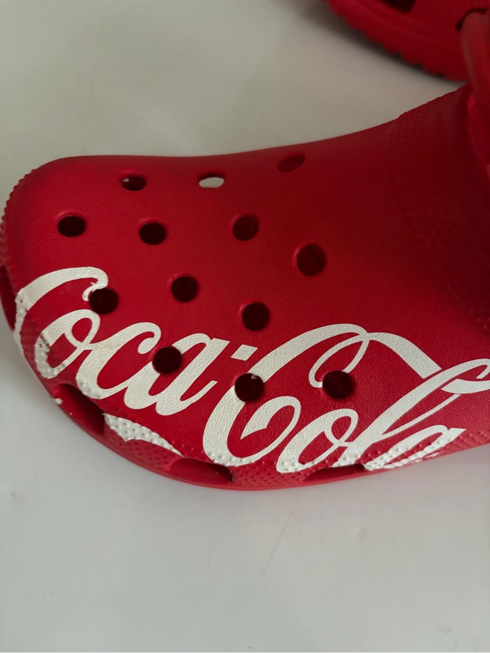 Men/Women Coca Cola Red Crocs M9/W11 - Picture 9 of 9